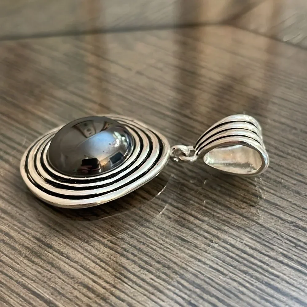 Premier Designs Jewelry #4486 Eclipse Necklace Slide - Pendant
